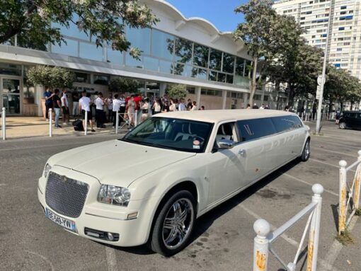 Location limousine Toulon Chrysler 300C