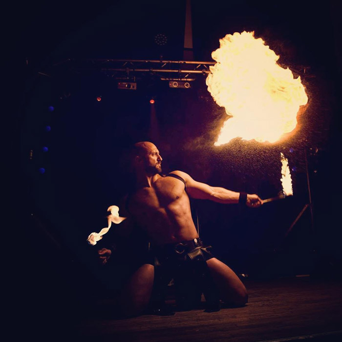 Cracheur de feu Namur